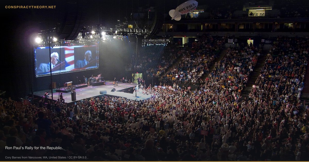 Federal Reserve Is a Private Bank Conspiracy (1913) — Ron Paul's Rally for the Republic.